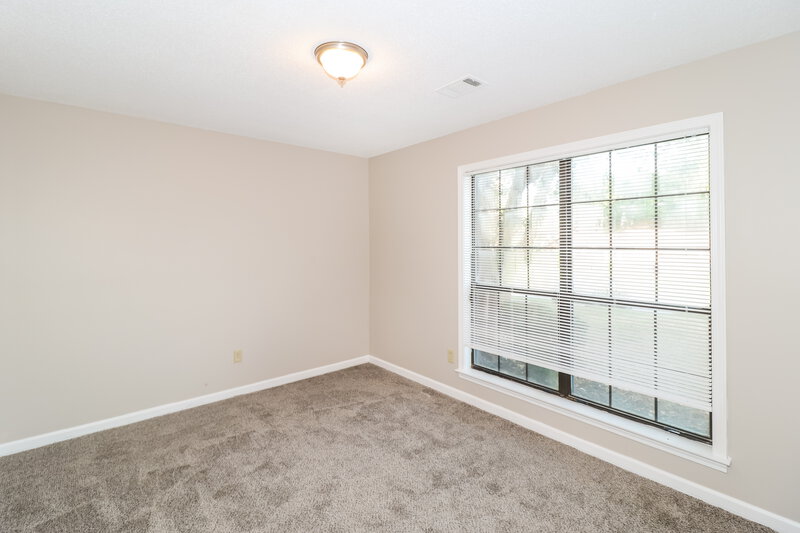 1,550/Mo, 6638 Meadow Bend Dr Memphis, TN 38141 Bedroom View