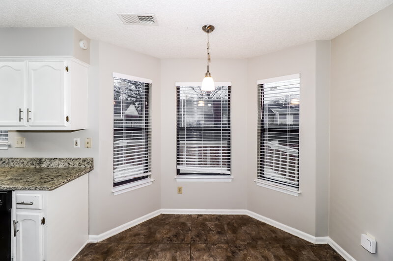 1,590/Mo, 4893 Barkshire Dr Memphis, TN 38141 Breakfast Nook View