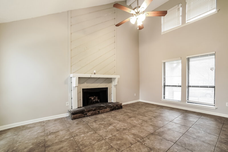 1,510/Mo, 4381 Crescent Park Dr Memphis, TN 38141 Misc View 2