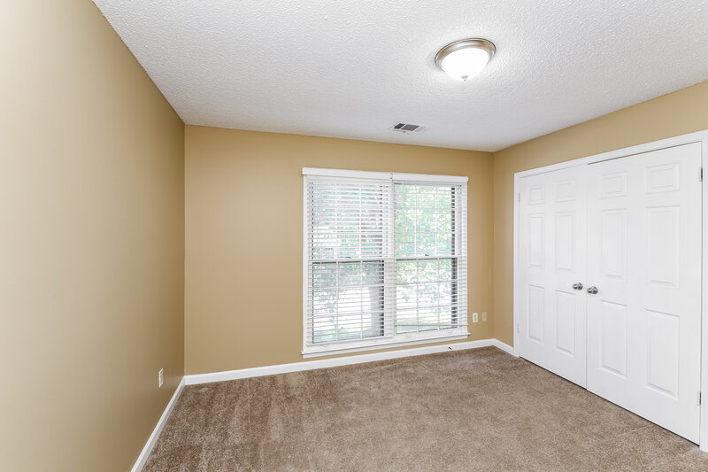 2,185/Mo, 2045 Shetland Cove Cordova, TN 38016 Bedroom View 2