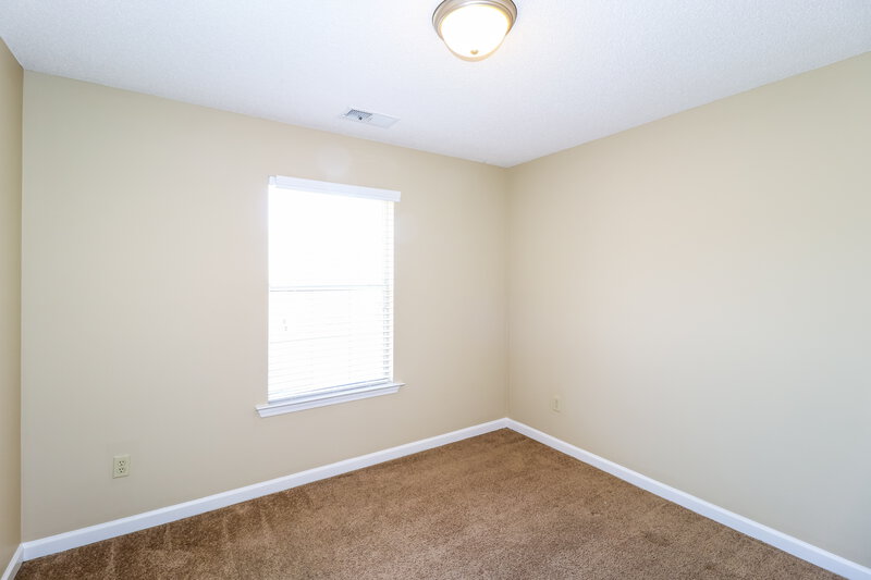 2,175/Mo, 6376 Kelsey Lauren Cove Millington, TN 38053 Bedroom View 3