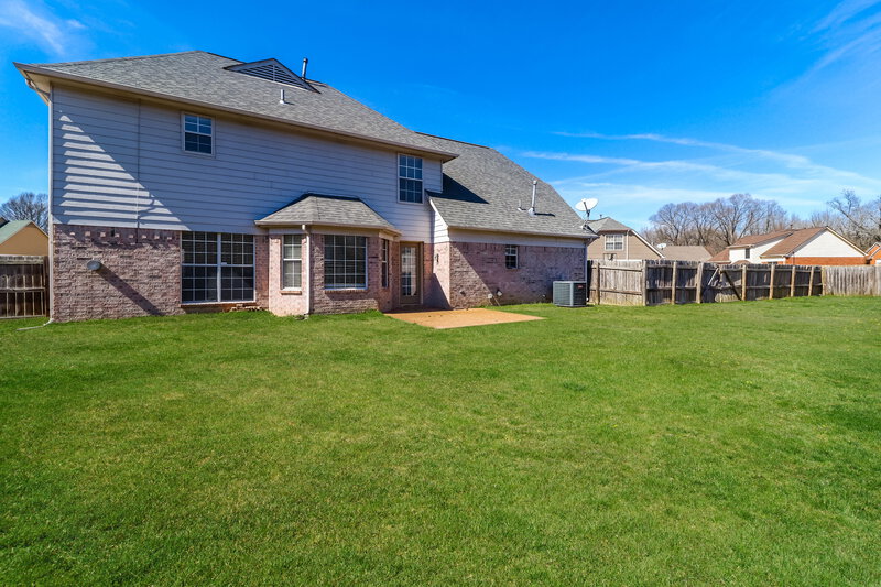 2,175/Mo, 6376 Kelsey Lauren Cove Millington, TN 38053 Rear View