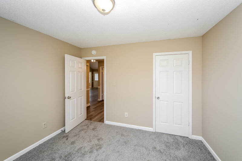 1,570/Mo, 4111 Long Creek Rd Memphis, TN 38125 Bedroom View 3