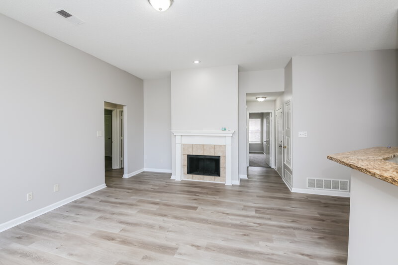 1,790/Mo, 3875 Neyland Valley Dr Memphis, TN 38135 Living Room View