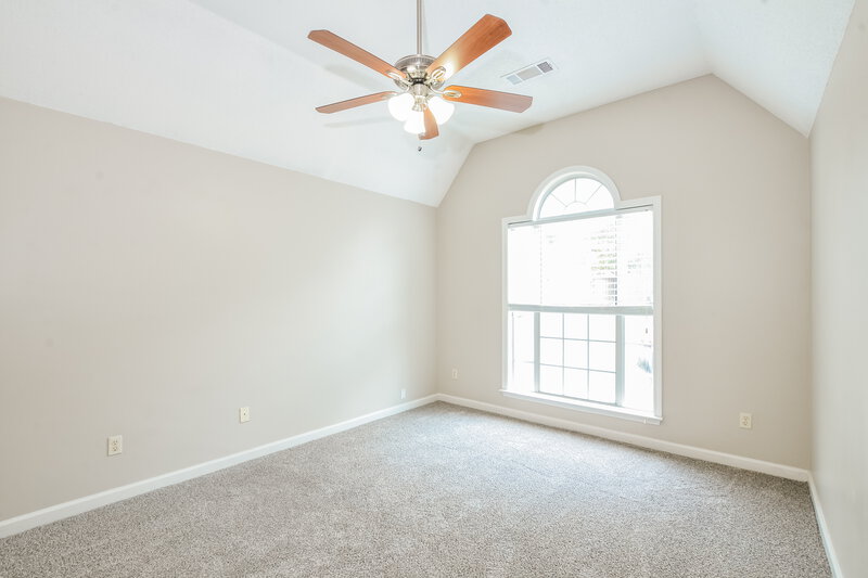 1,810/Mo, 6828 Shorey Ln Cordova, TN 38018 Main Bedroom View