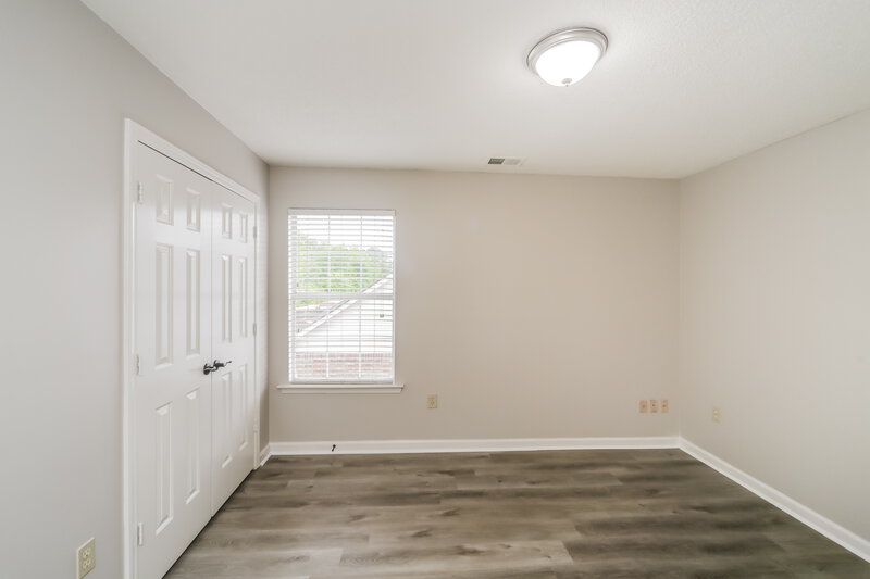 2,065/Mo, 4880 Briona St Memphis, TN 38125 Bedroom View 2