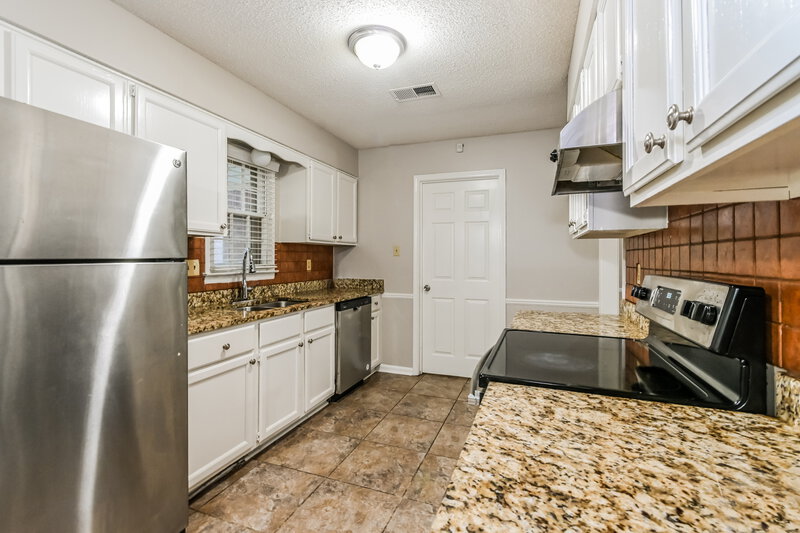 1,560/Mo, 4030 Birch Glen Dr Memphis, TN 38115 Misc View 7