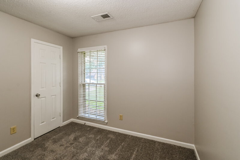 1,560/Mo, 4030 Birch Glen Dr Memphis, TN 38115 Misc View 12