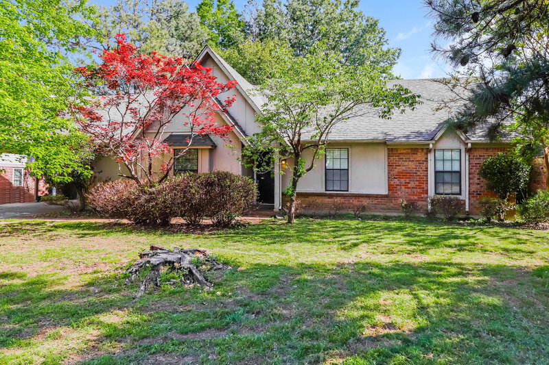 2,210/Mo, 6779 Cleary Dr Memphis, TN 38141 External View