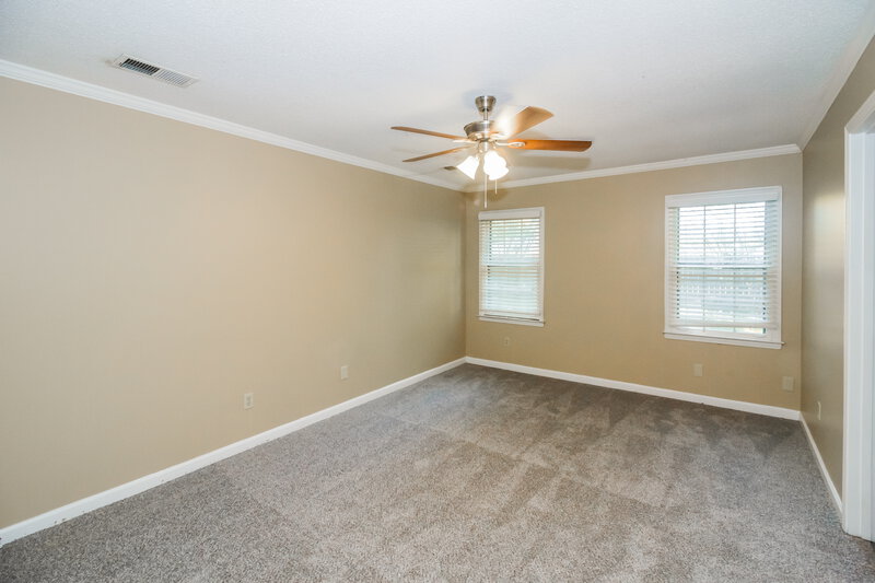 1,595/Mo, 7025 Hearthside Cove Memphis, TN 38119 Main Bedroom View 2