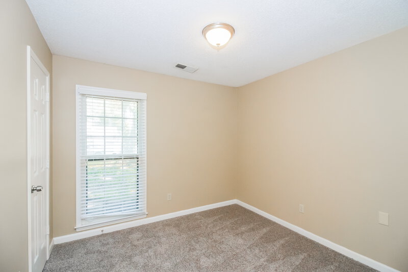 1,595/Mo, 7025 Hearthside Cove Memphis, TN 38119 Bedroom View 2