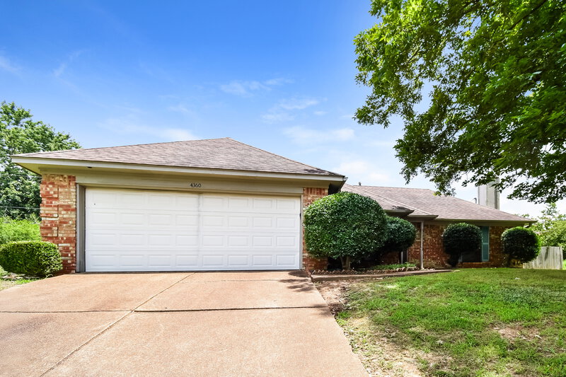 1,680/Mo, 4360 Breeds Hill Dr Memphis, TN 38125 Front View