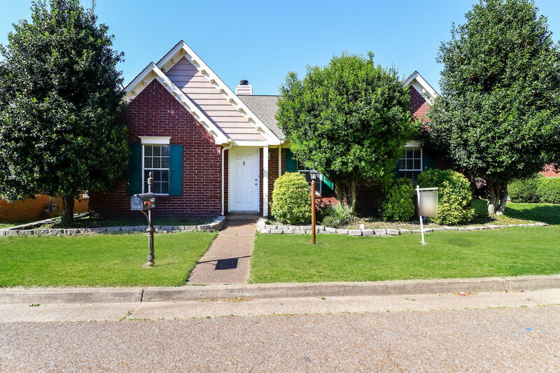 1,675/Mo, 8420 Palm Springs Dr Cordova, TN 38016 External View