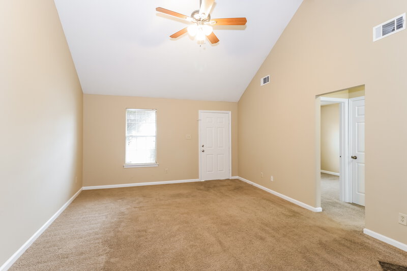 1,675/Mo, 8420 Palm Springs Dr Cordova, TN 38016 Living Room View