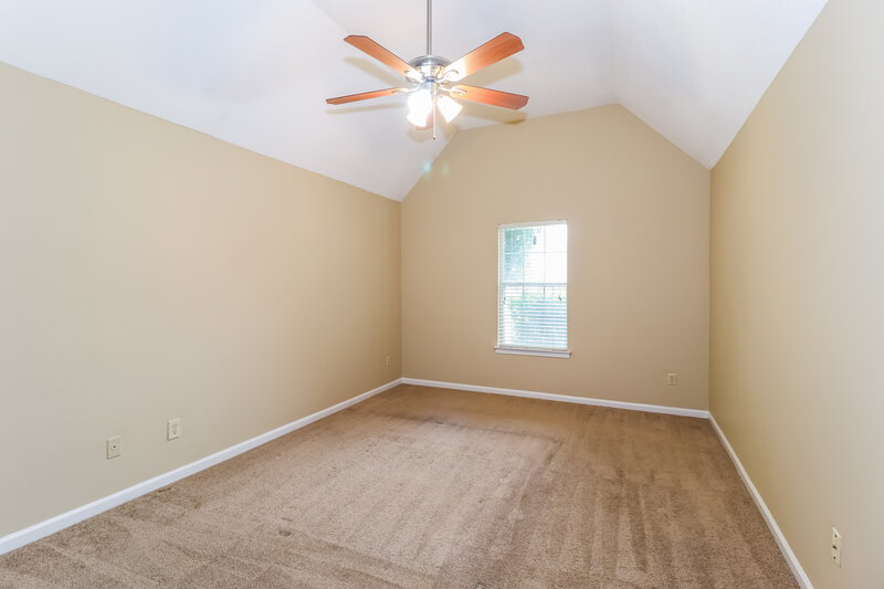 1,675/Mo, 8420 Palm Springs Dr Cordova, TN 38016 Master Bedroom View