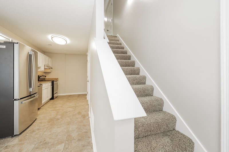 1,585/Mo, 7254 Baptist Church Rd Cordova, TN 38018 Stairwell View