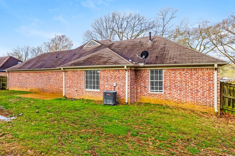1,820/Mo, 4362 Cedar Hills Rd Memphis, TN 38135 Misc View 13