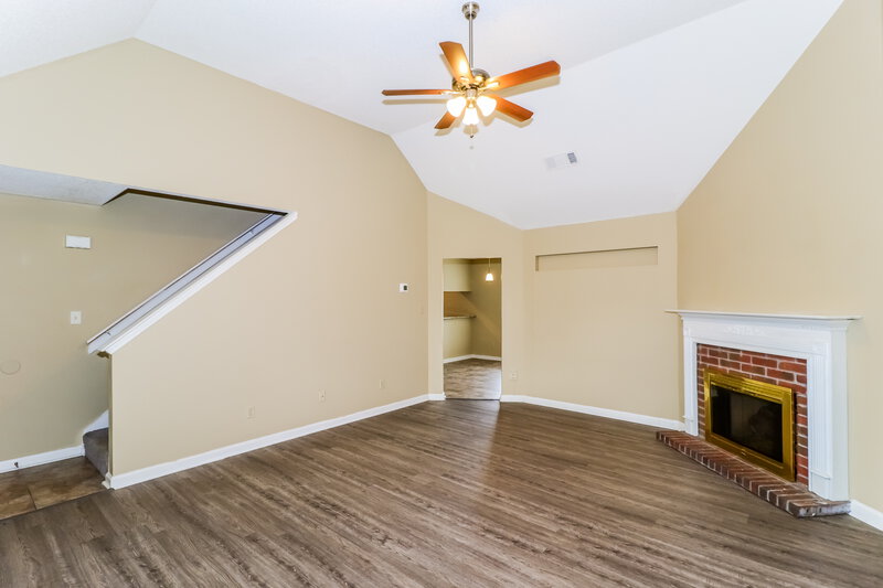 1,695/Mo, 1837 W Black Bear Circle Cordova, TN 38016 Living Room View 2