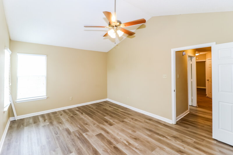 1,695/Mo, 1837 W Black Bear Circle Cordova, TN 38016 Main Bedroom View 2