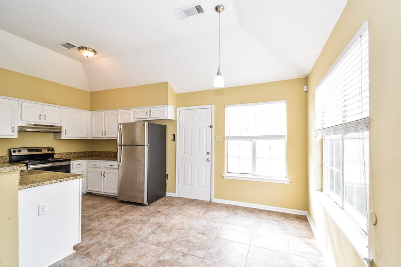 1,590/Mo, 6018 Chadwell Rd Millington, TN 38053 Dining Room View