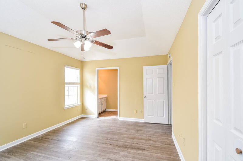 1,590/Mo, 6018 Chadwell Rd Millington, TN 38053 Main Bedroom View 2