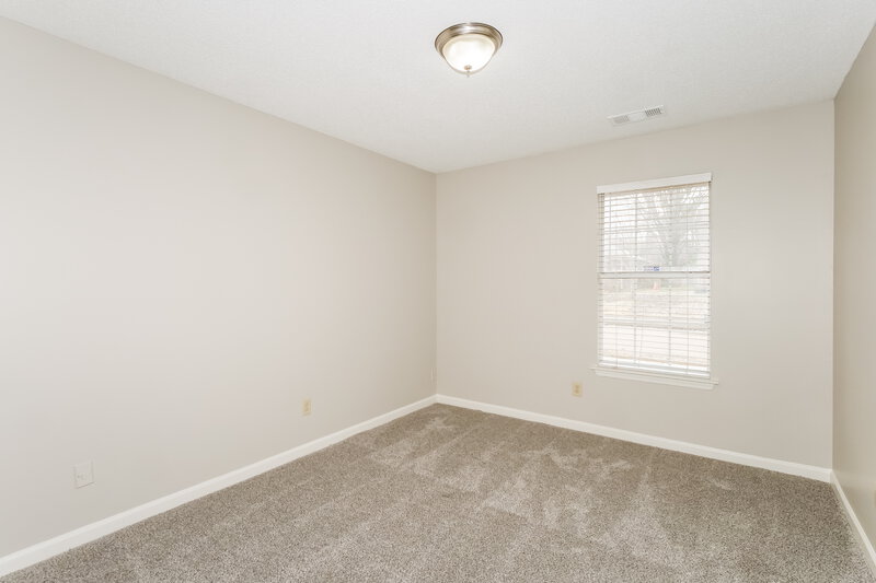 1,575/Mo, 4586 Kings Grant Dr Memphis, TN 38125 Bedroom View 4