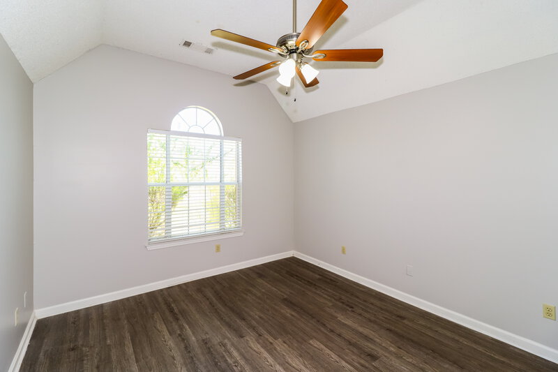1,665/Mo, 1247 Trotters Stop Cove Cordova, TN 38018 Main Bedroom View 2