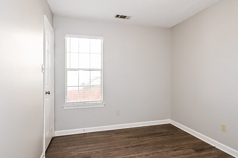 1,605/Mo, 5382 Crystal Oak Dr Memphis, TN 38141 Bedroom View 2