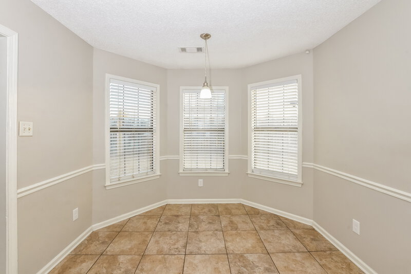 1,590/Mo, 6589 Silver Oak Cove Memphis, TN 38141 Breakfast Nook View