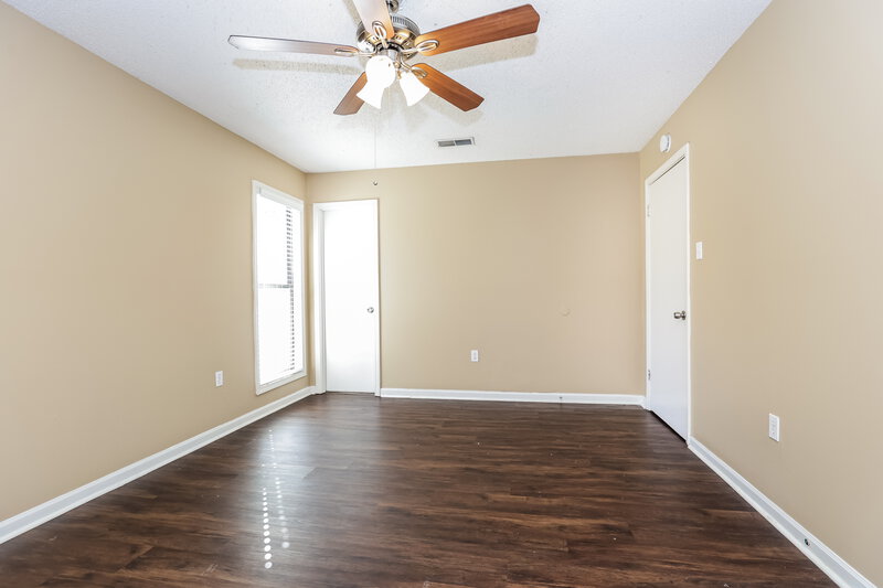 1,990/Mo, 5970 Port Harbor Dr Millington, TN 38053 Main Bedroom View 2