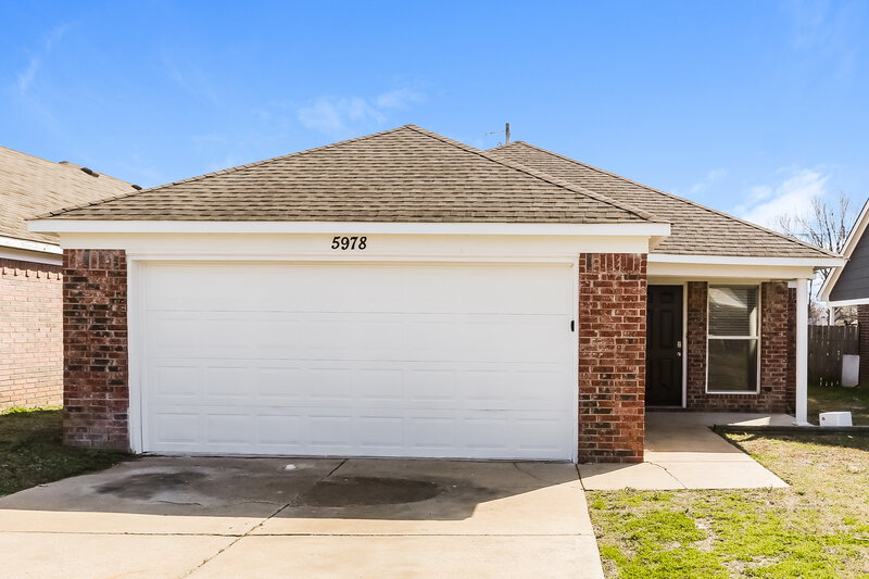 1,375/Mo, 5978 E Wagon Hill Rd Millington, TN 38053 External View