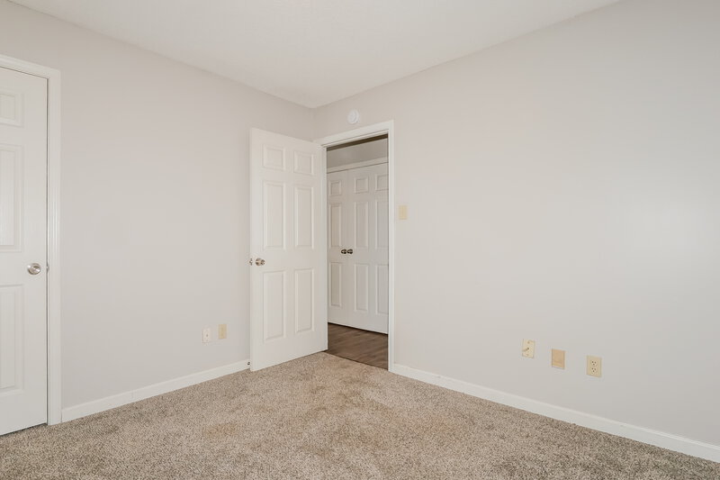 1,655/Mo, 7084 Lindsey Leaf Cove Cordova, TN 38018 Bedroom View 3