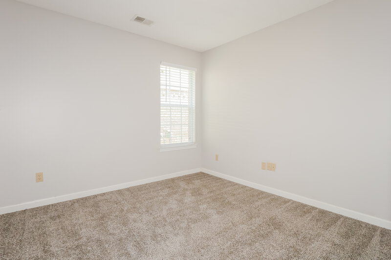 1,655/Mo, 7084 Lindsey Leaf Cove Cordova, TN 38018 Bedroom View 4
