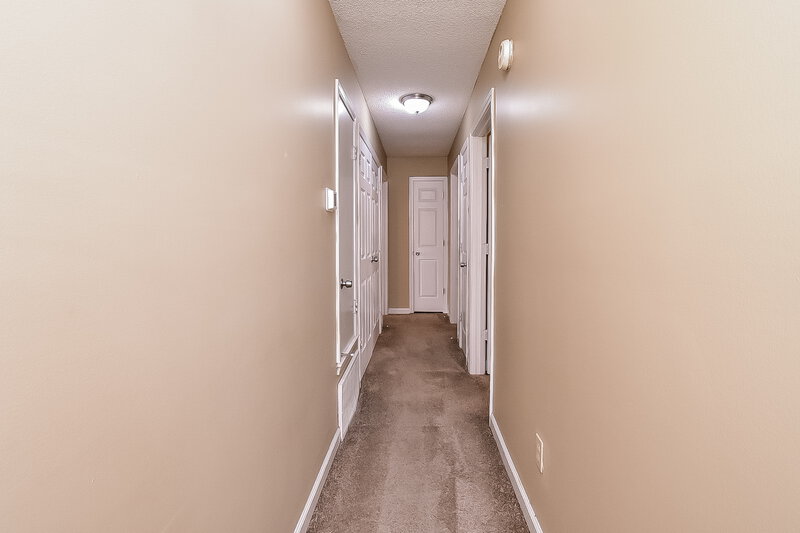 2,520/Mo, 7084 Lindsey Leaf Cove Cordova, TN 38018 Hallway View