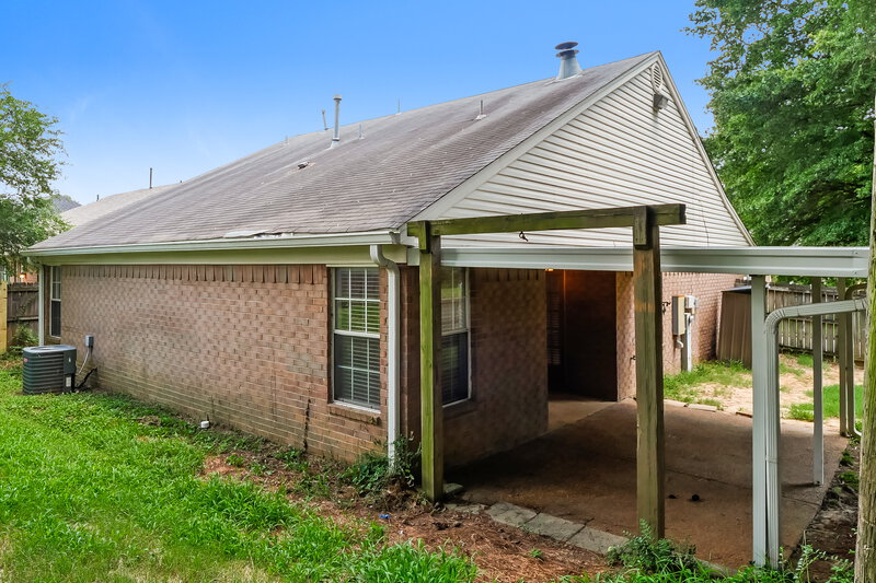 1,655/Mo, 7084 Lindsey Leaf Cove Cordova, TN 38018 Rear View 2
