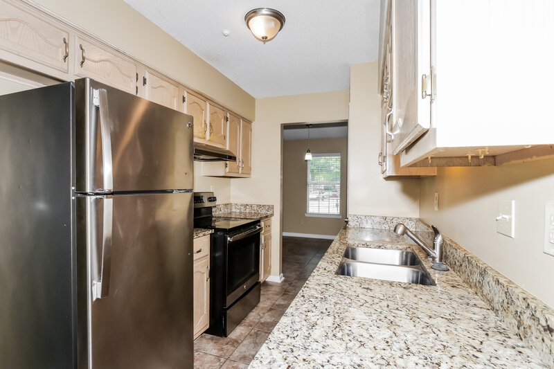 1,545/Mo, 2741 Laurelcrest Cove Memphis, TN 38133 Kitchen View
