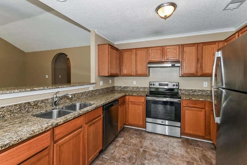 1,715/Mo, 7079 Ireland Dr Cordova, TN 38018 Kitchen View 2