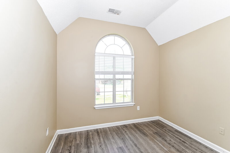 1,715/Mo, 7079 Ireland Dr Cordova, TN 38018 Bedroom View