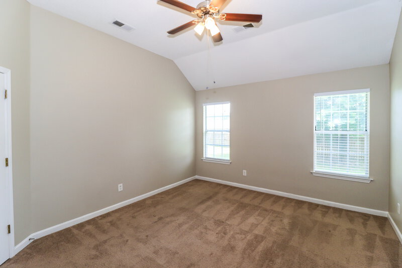 1,560/Mo, 4593 Sun Ridge Dr Memphis, TN 38128 Main Bedroom View