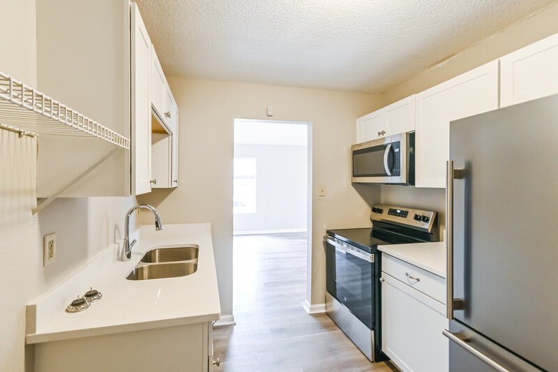 1,595/Mo, 4452 Cedar Bark Cove S Memphis, TN 38128 Kitchen View 2