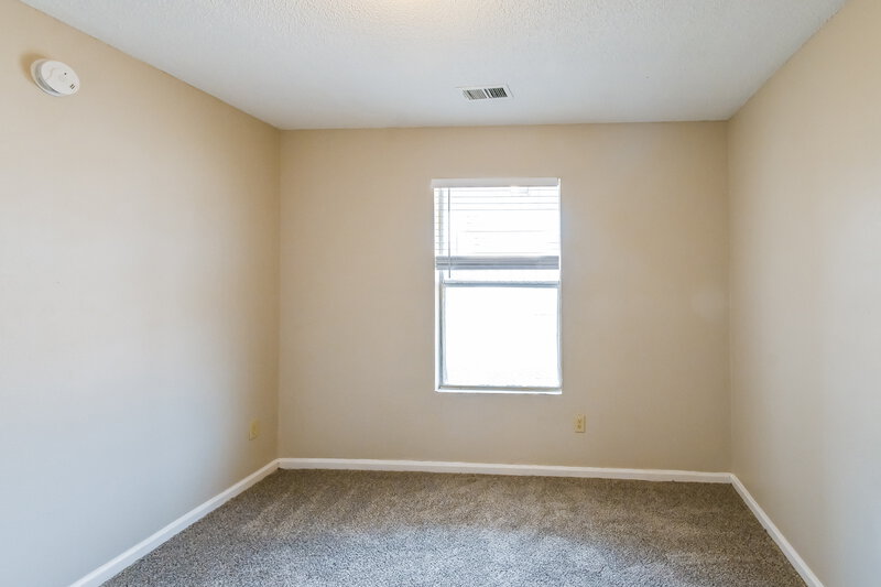 1,595/Mo, 4452 Cedar Bark Cove S Memphis, TN 38128 Bedroom View 3