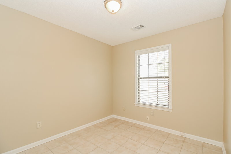 1,990/Mo, 2185 Longlane Dr Memphis, TN 38133 Bedroom View