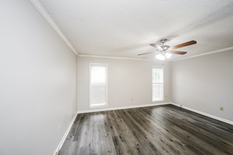 2,210/Mo, 3824 Isleworth Dr Memphis, TN 38125 Main Bedroom View