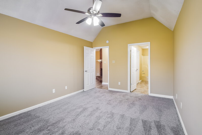 1,710/Mo, 2570 Appling Glen Dr Memphis, TN 38133 Main Bedroom View 2