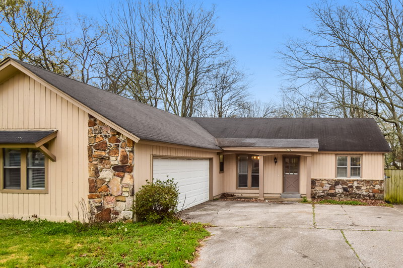 1,890/Mo, 2176 Woodfield Park Rd Memphis, TN 38134 Misc View