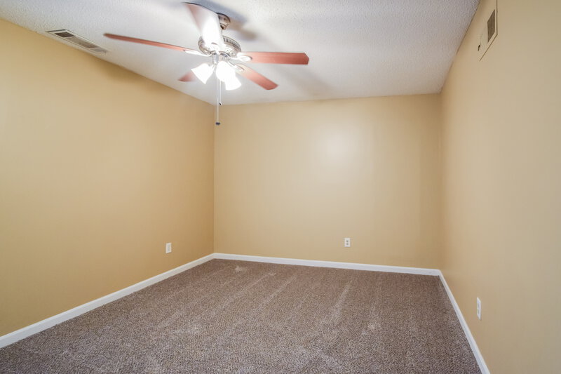 1,890/Mo, 2176 Woodfield Park Rd Memphis, TN 38134 Misc View 9