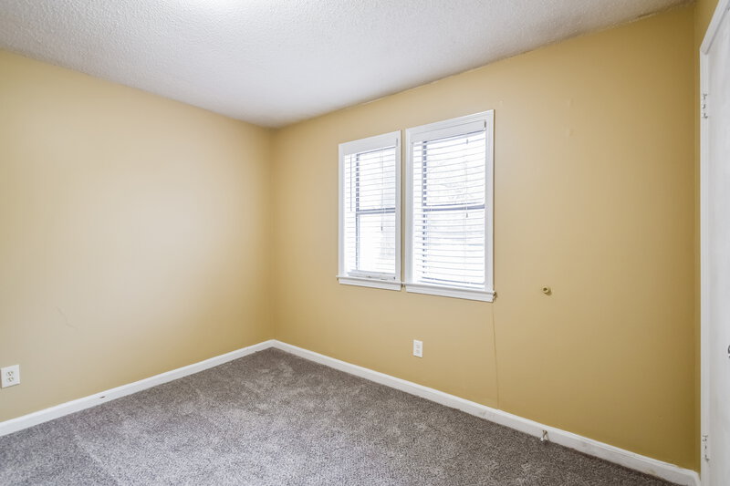 1,890/Mo, 2176 Woodfield Park Rd Memphis, TN 38134 Misc View 12