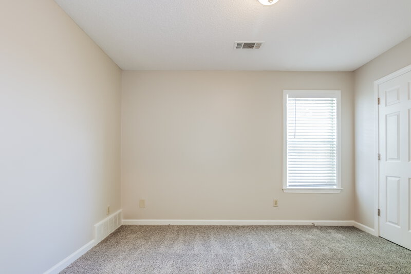 1,895/Mo, 2362 Oak Springs Dr Cordova, TN 38016 Bedroom View 2