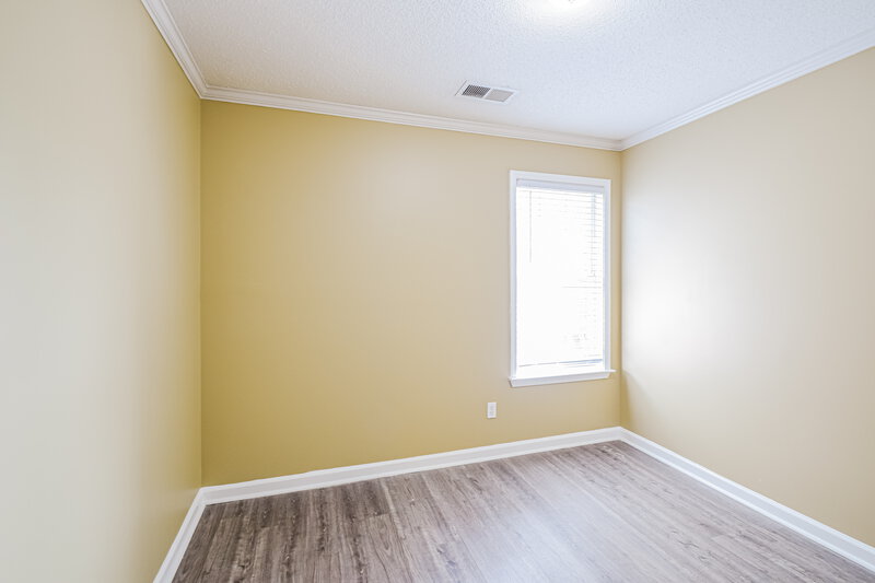 1,925/Mo, 430 N Ericson Rd Cordova, TN 38018 Bedroom View