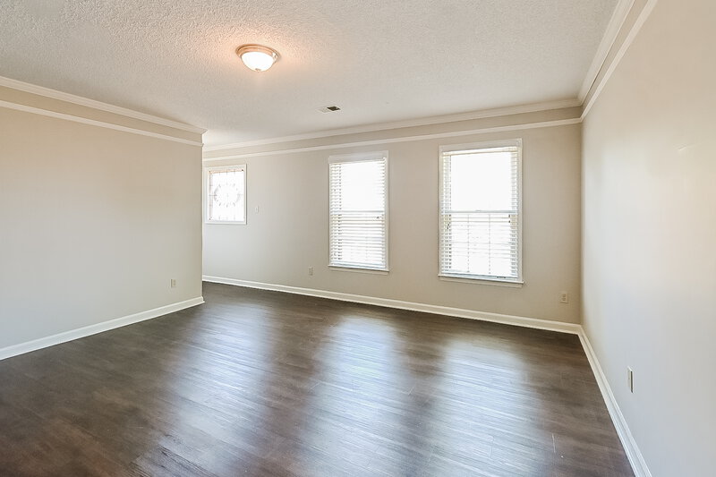 3,780/Mo, 7363 Richmond Rd Memphis, TN 38125 Main Bedroom View 2